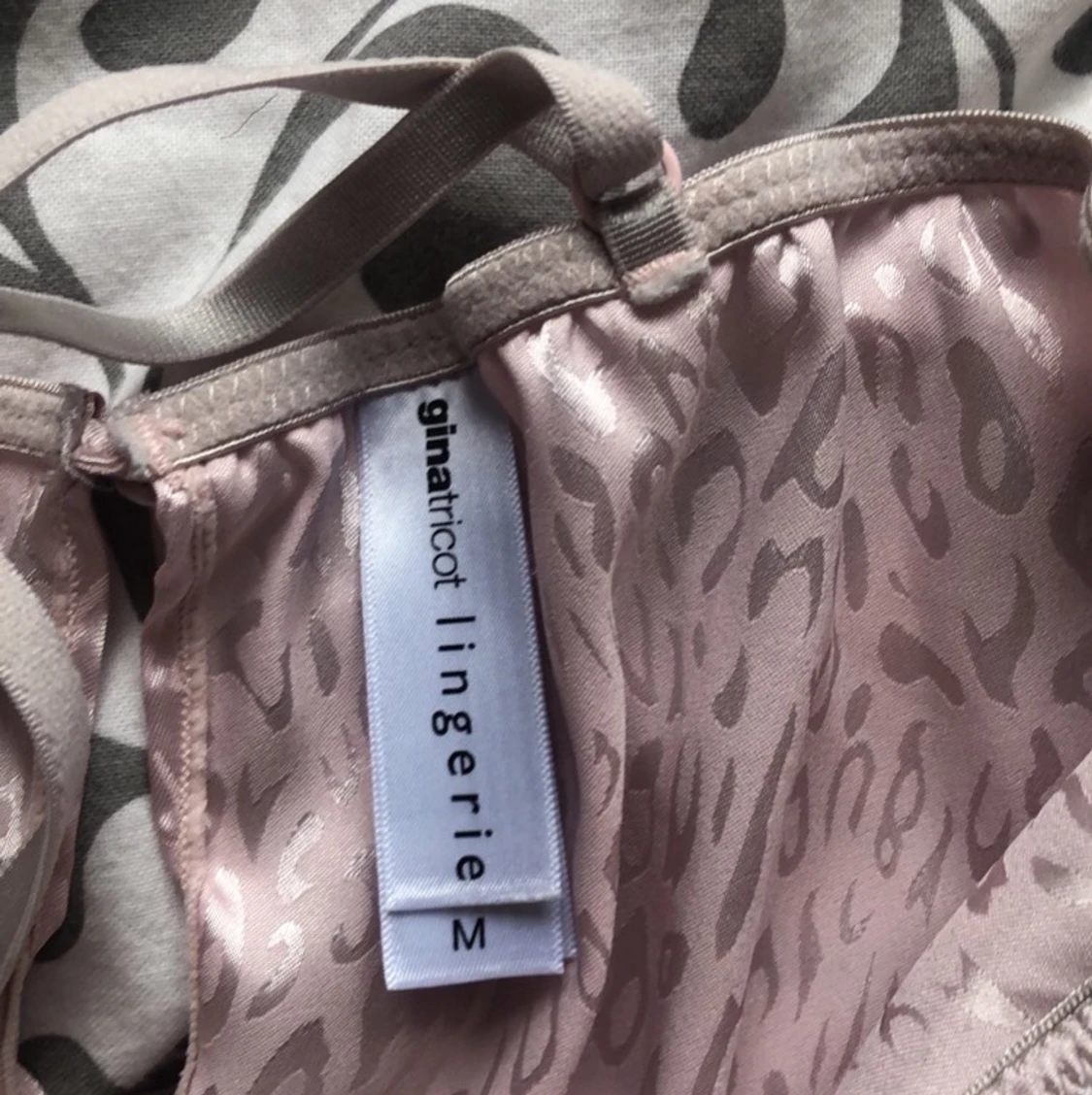 Strl M från Gina  - 91