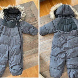 Vinteroverall strl 86 - Overall strl 86, använd ett fåtal gånger. Är tvättad . Ord pris 799. 