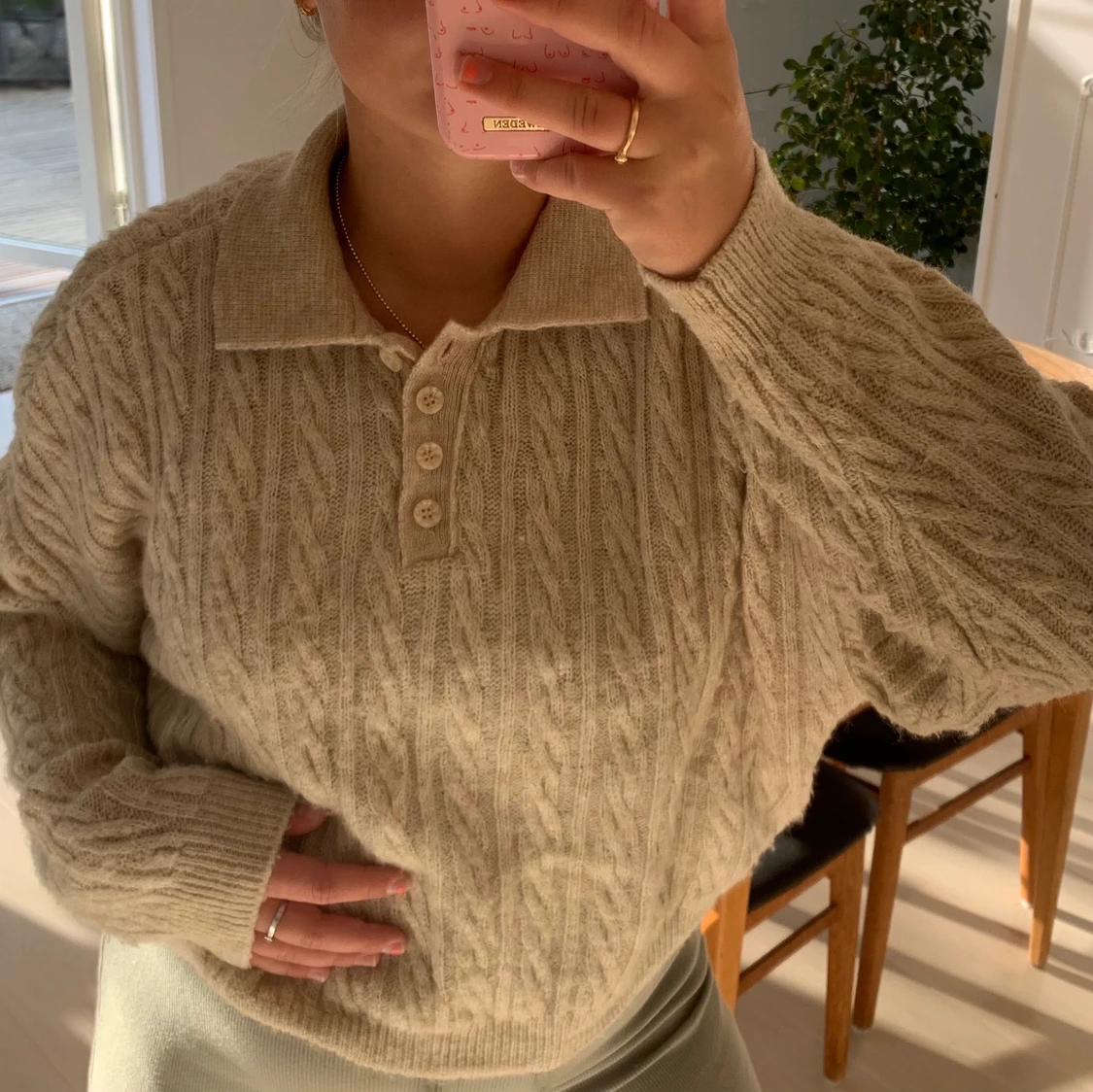 Stickad tröja mango - 90