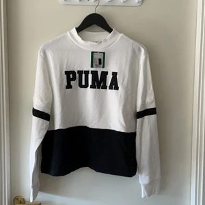 Puma sweatshirt  - Sweatshirt från Puma. Box-modell 