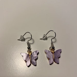 Örhängen - Gör öronhängen som jag säljer! 30kr inkl frakt🦋