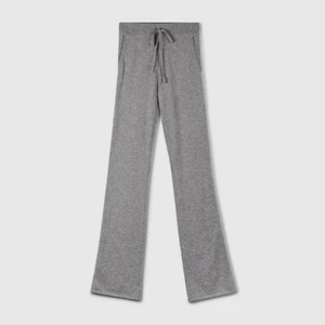 Soft goat mjukisbyxor - Mörkgrå bootcut mjuksbyxor från soft goat i storlek xs ❤️ inköpta i mars men är tyvärr lite försmå för mig 