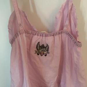 Super gulligt Odd Molly blus i storlek 0 - Andvänd fåtal ggr bara. Nypris 700 kr mitt pris 400 kr , storlek 0 som en XS eller S