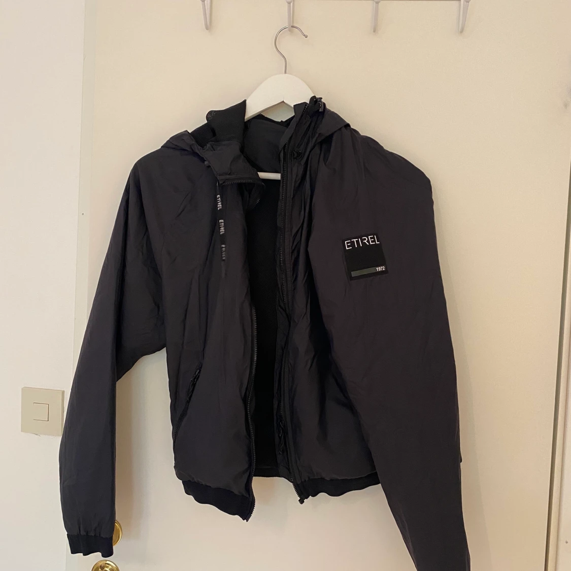 Fin vindjacka i stl S/M