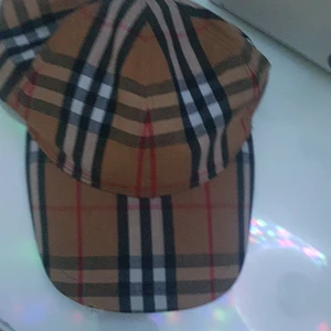 Burberry keps Äkta - Den är äkta. använd