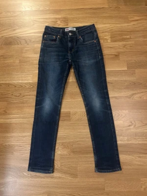 Levis 512 jeans - Levi's 512 | Skick: 8,5/10 | Size - 12A | Hör av dig vid minsta fråga //CDL