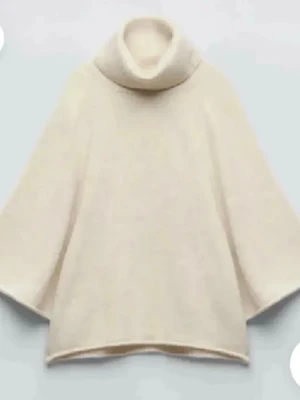 Beige stickad poncho med polokrage - Stickad poncho tröja från Zara💓💓 Inga defekter