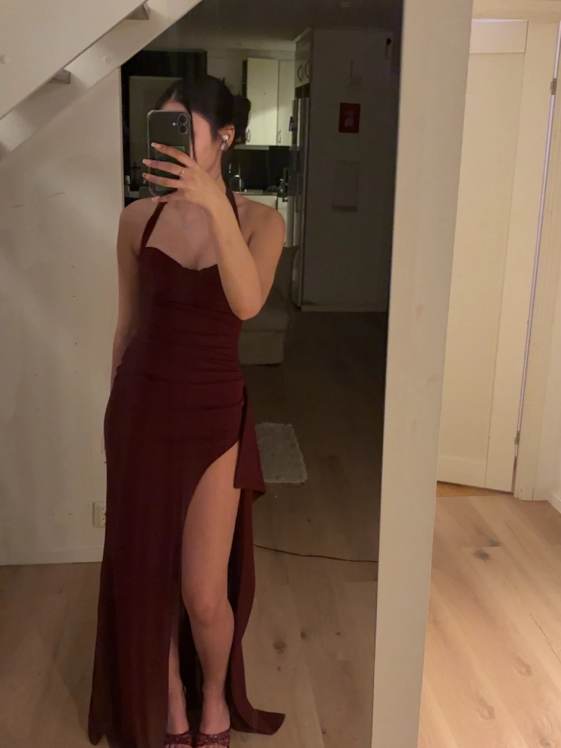 Röd balklänning stl xs- från babyboo