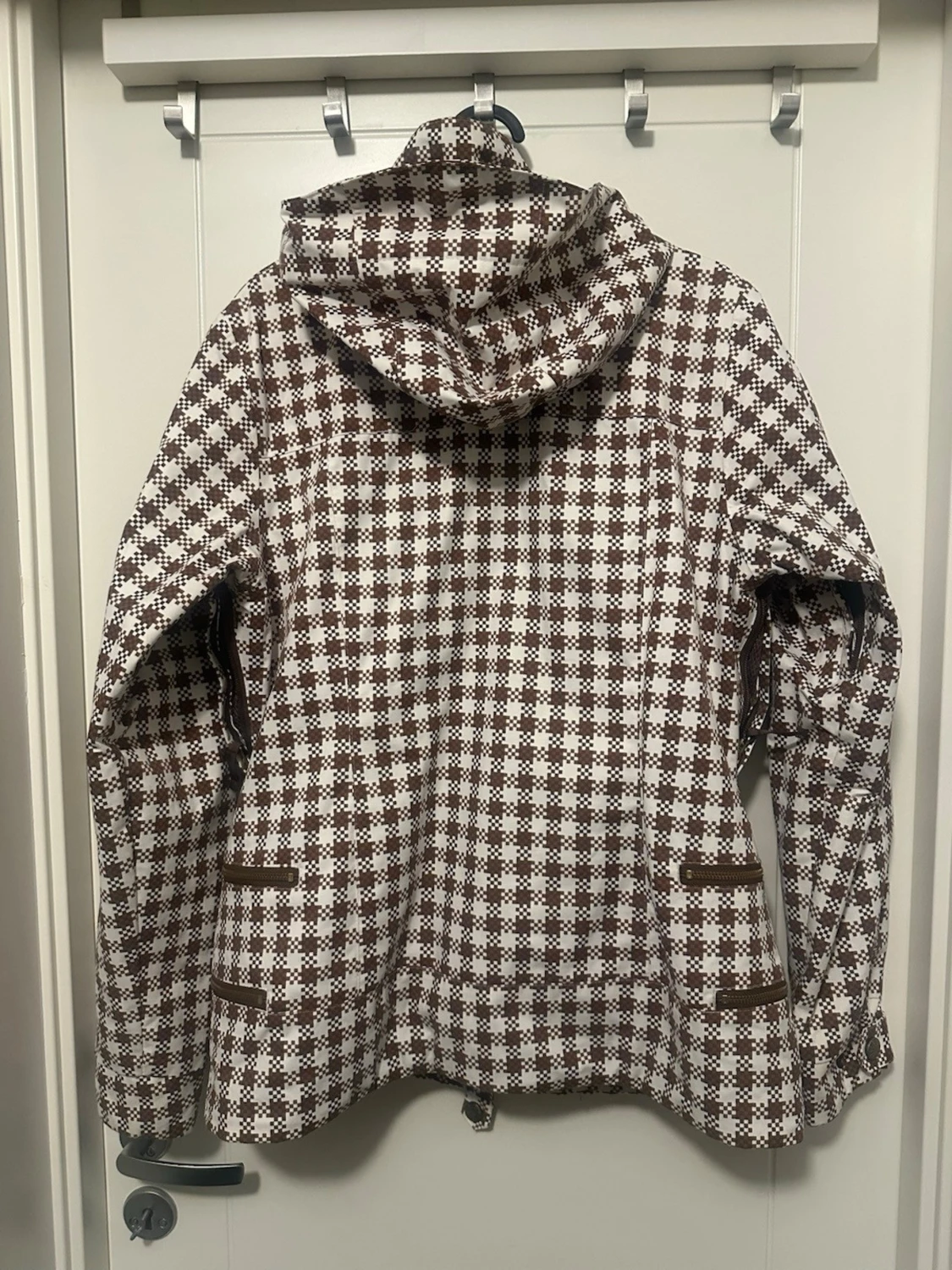 Burton Skid- & Snowboardjacka, stl L - 2