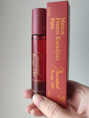 Maison Francis Kurkdjian Baccarat Rouge - Maison Francis Kurkdjian Baccarat Rouge Perfume. 33ml bottle. New!