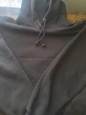 Svart hoodie från BikBok XS - Svart hoodie från BikBok i storlek XS. 