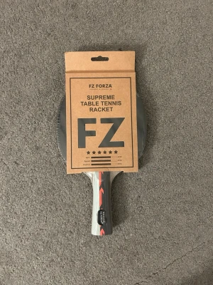 FZ Forza pingisracket 6 stjärnigt⭐️ -  Sprillans nytt pingisracket från FZ Forza 6 stjärnigt!⭐️🤩