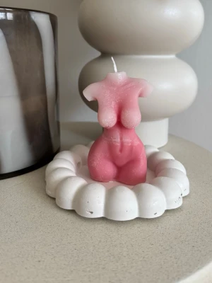 Handgjort ljus - Handgjort ljus formad som en kvinnokropp