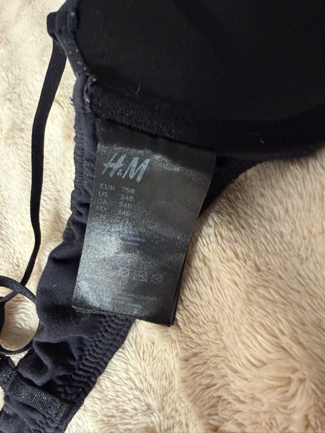 Svart push-up bh med bygel - 3