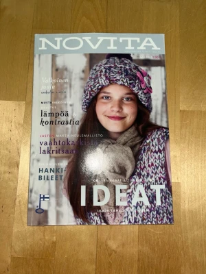 Novitan lehti talvi 2011 - Novitan neulelehti. Talvi 2011. Muutamaan kertaan selailtu. Päällystetty. Eläintalous MMM Katsothan myös muut ilmoitukseni Tarjoa 
