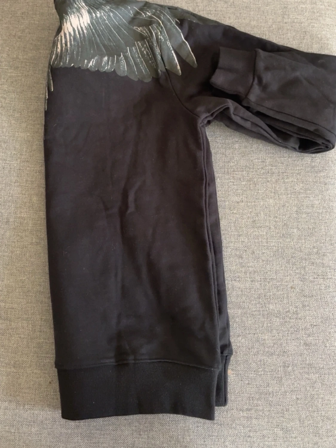 Svart sweatshirt från Marcelo Burlon - 2