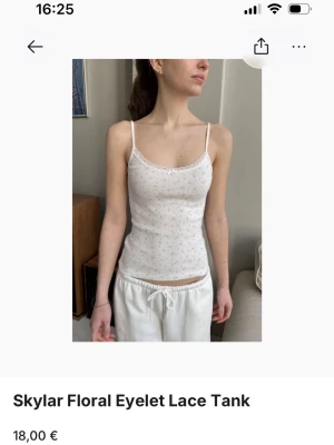 SÖKER Brandy topp  - SÖKER detta brandy linne, hann testa den i butik innan den blev slutsåld!! Om någon har denna i nytt eller mycket bra skick och kan tänka sig sälja för ett rimligt pris, skiv gärna till mig💞