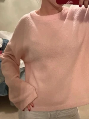 Rosa stickad tröja - Rosa stickad tröja, skön 🩷