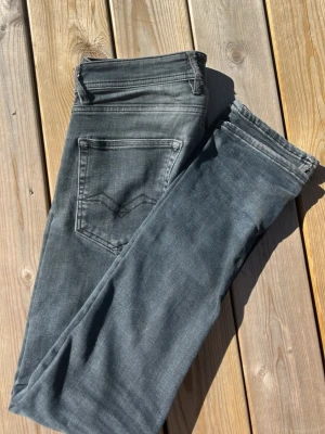 Replay ! - Säljer dessa replay jeans för ett sjukt bra pris kom dm för funderingar !👍