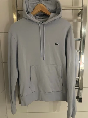 Lacoste hoodie - Storlek:M