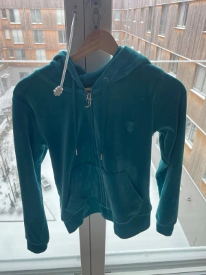 Juicy Kofta - Turkos Juicy kofta i storlek S. Endast använd några gånger. 