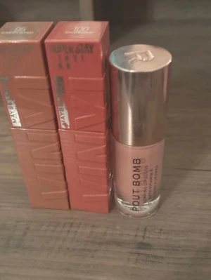  läppglans  - Köp en av de eller alla tre, priset kan justeras 🤗❤️