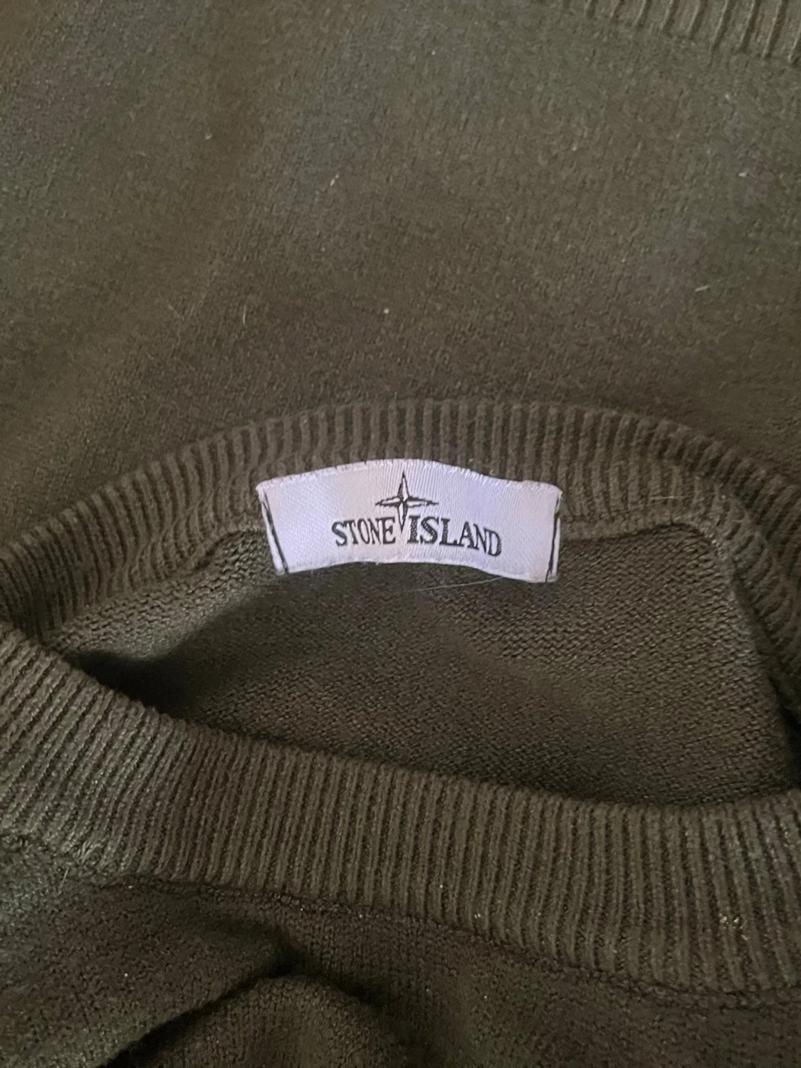 Mörkgrön stickad tröja - 3