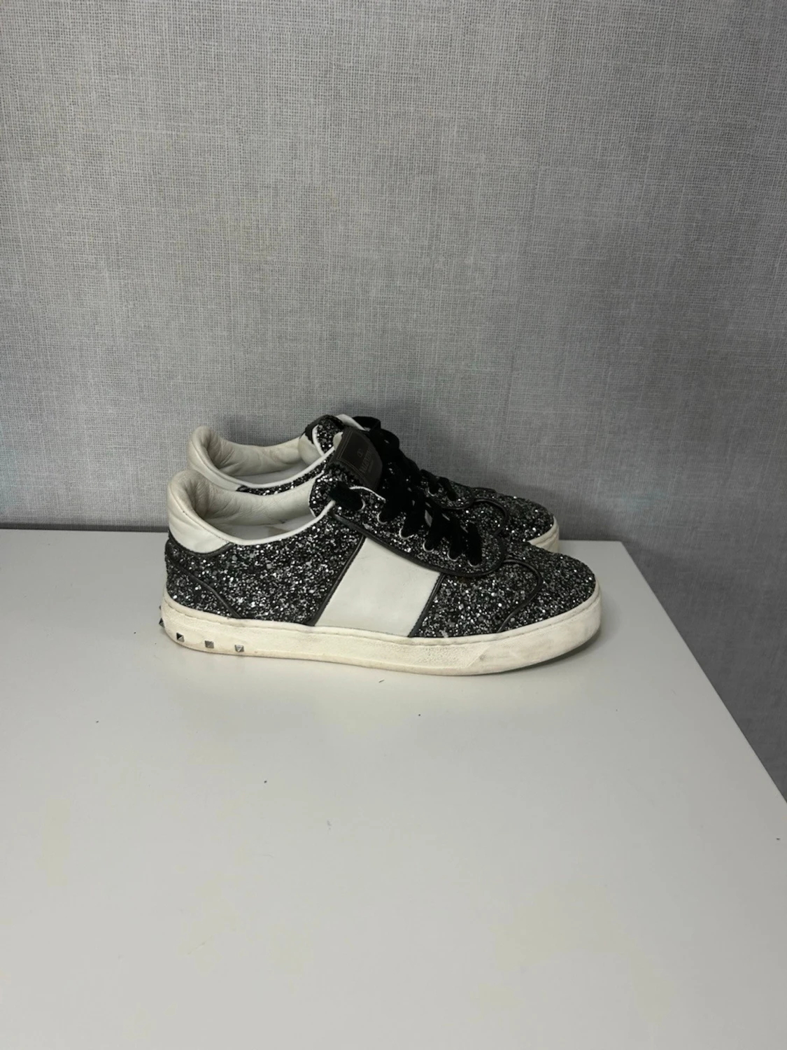 Svart glittriga Valentino Flycrews  - 3