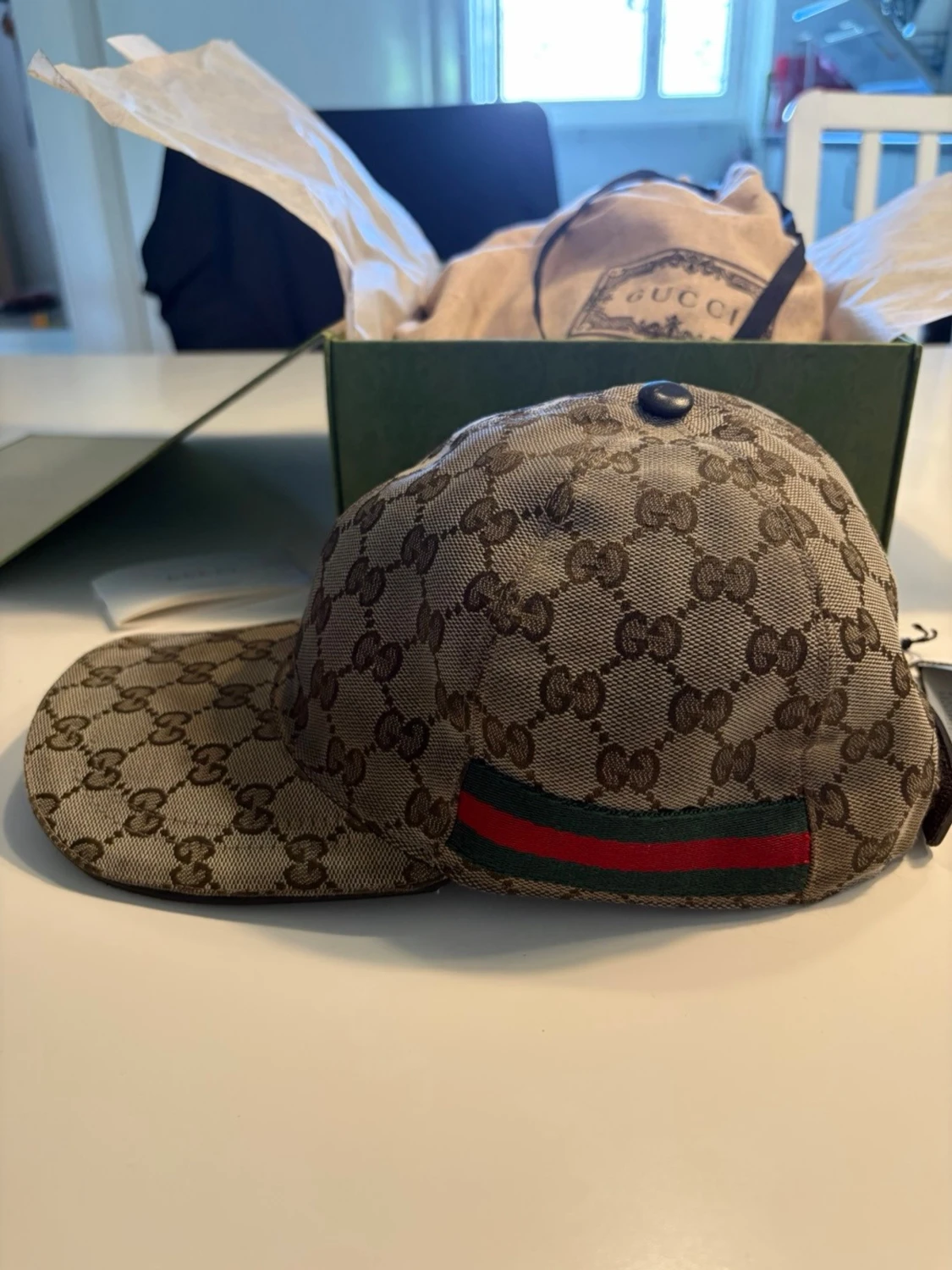 Gucci beige keps med GG-mönster - 1