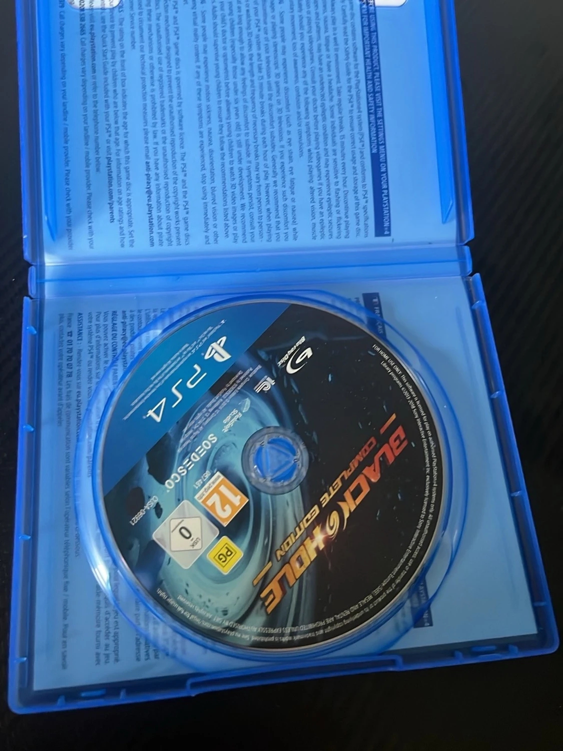 Blackhole Complete Edition PS4 - 1