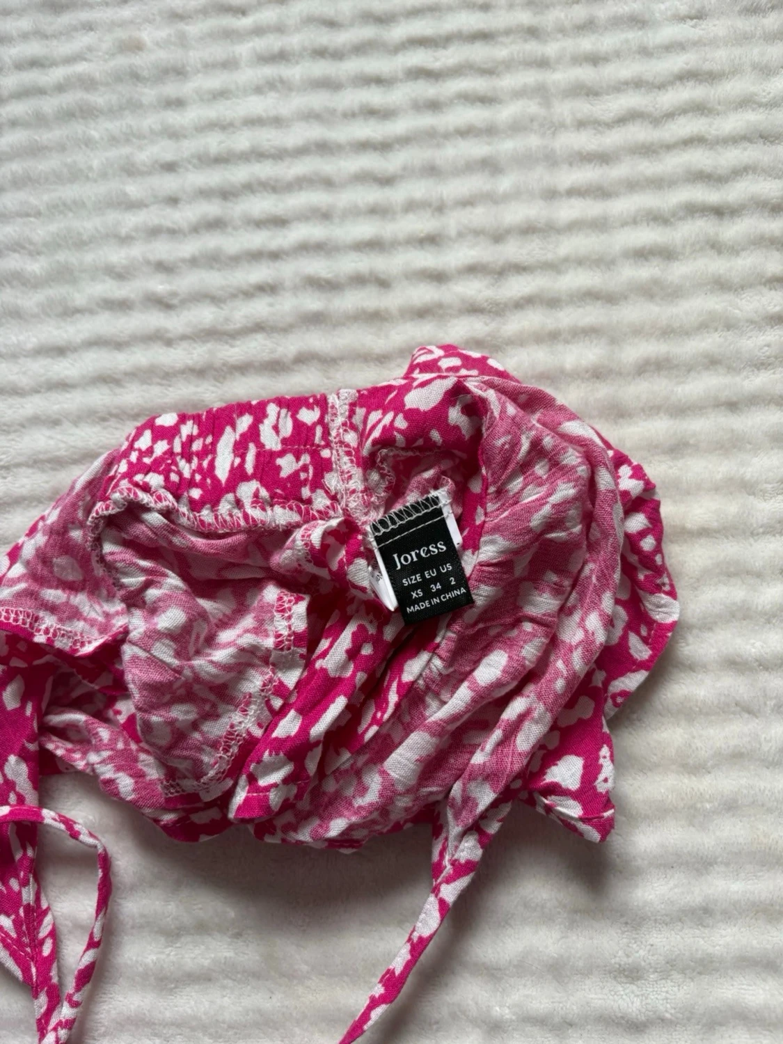 Rosa topp med volang och knyt - 2