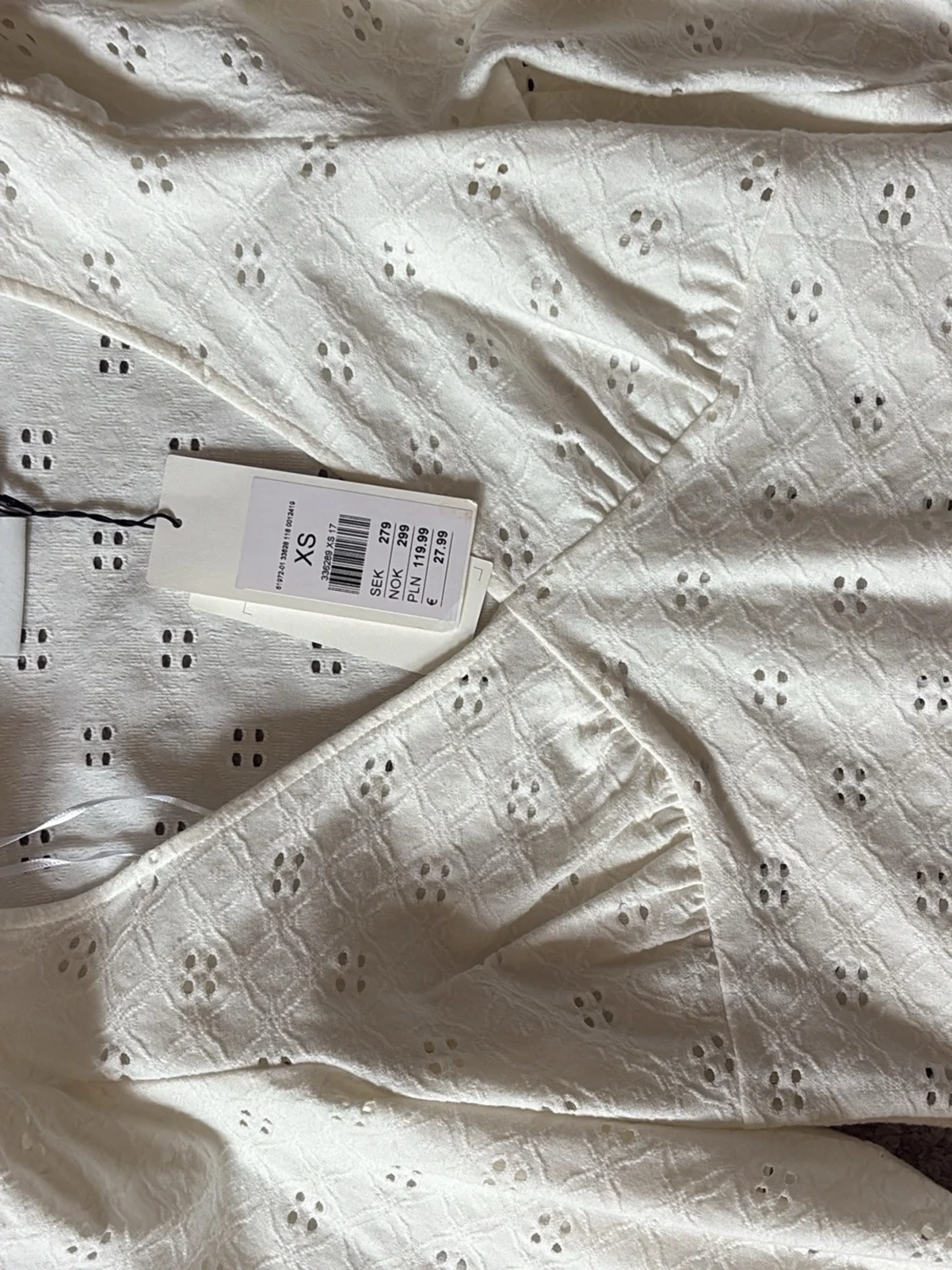 Vit blus med broderade detaljer Kappahl - 1