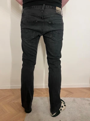 Replay Blue Jeans Svart Herr  - Skit snygga svarta replay jeans i mycket bra skick! Strl W31 L33