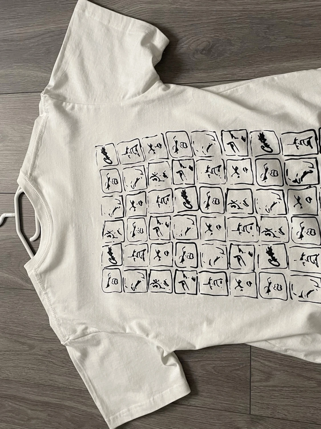 Vit corteiz T-shirt  - 1
