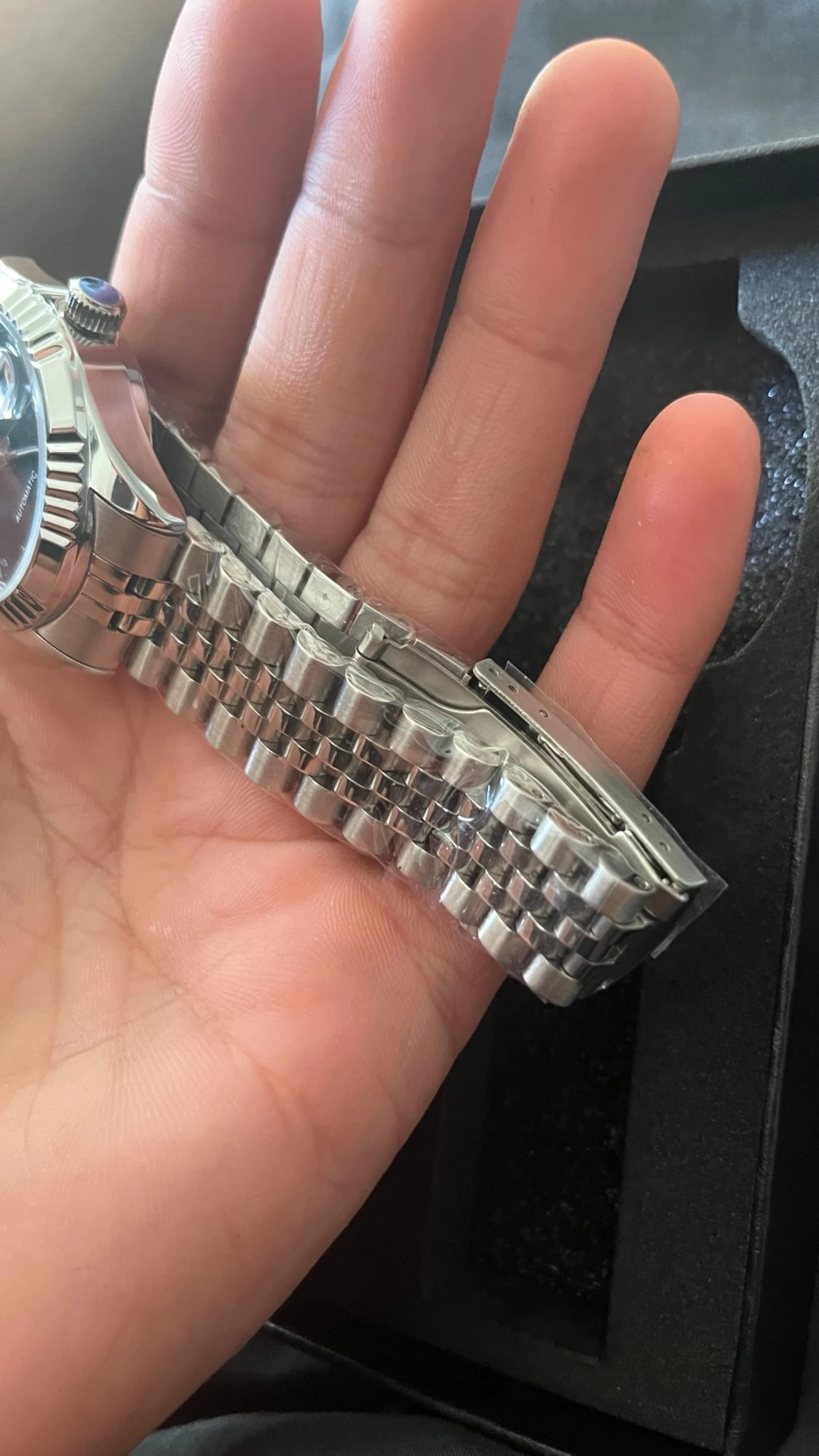 Silverfärgad automatisk klocka - 1