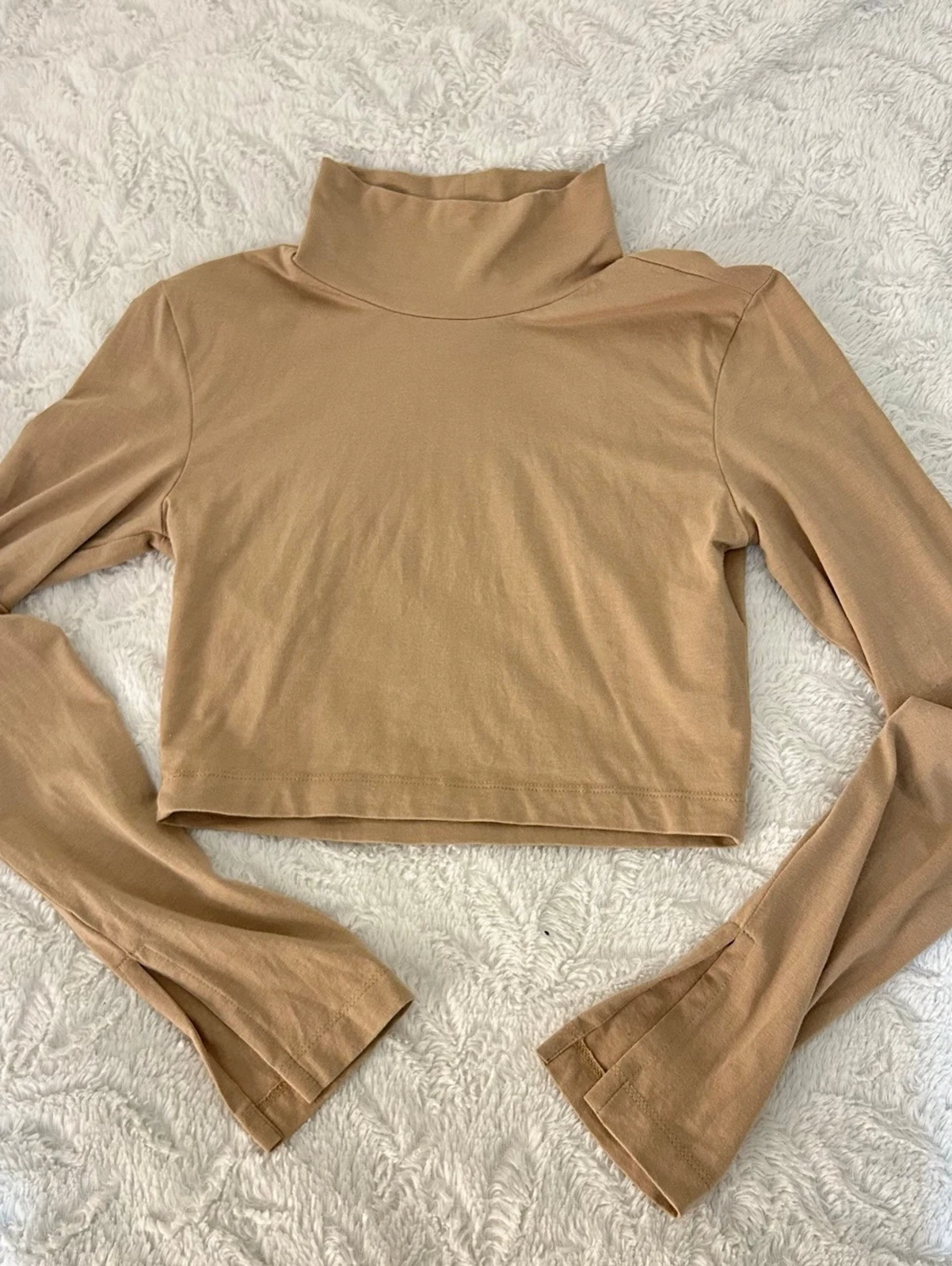 Beige croppad polotopp - 1