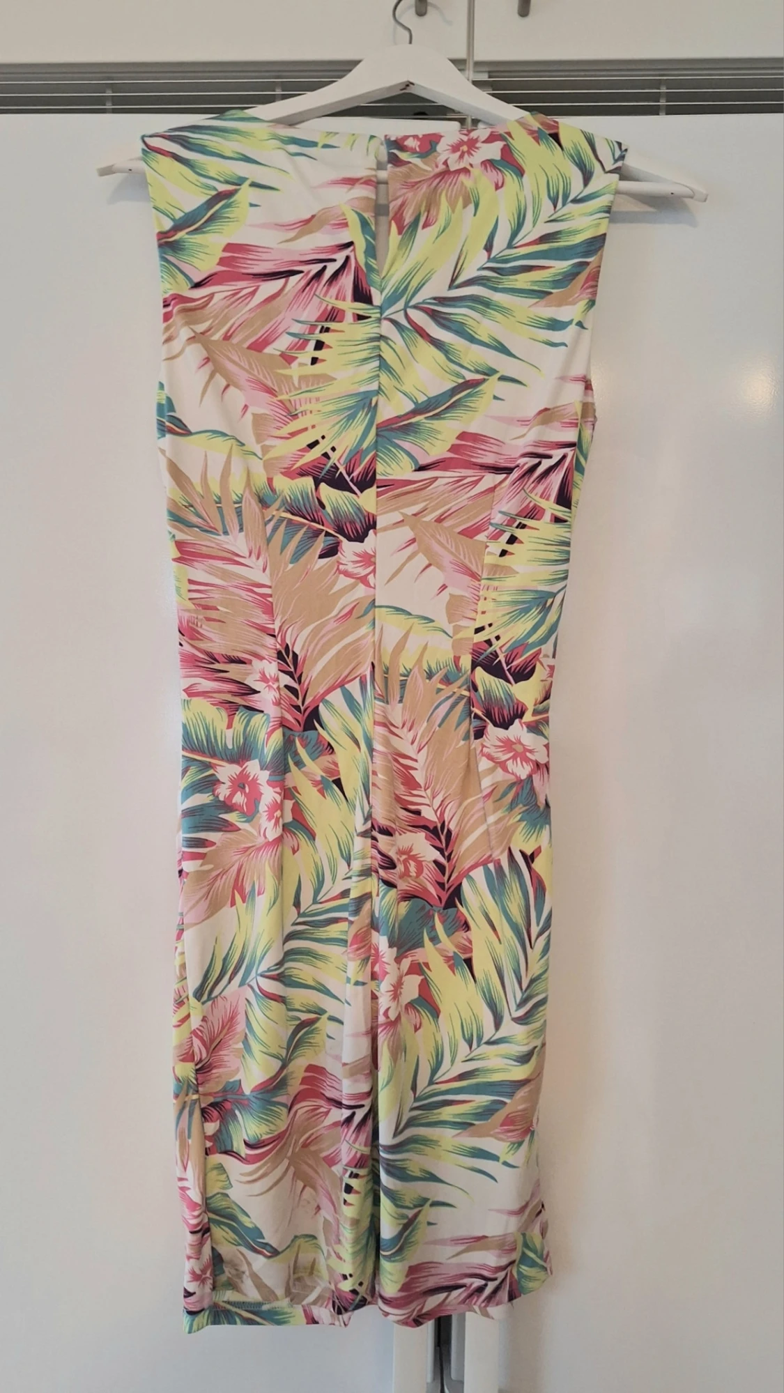 Blommig kortklänning från Vila S - 1