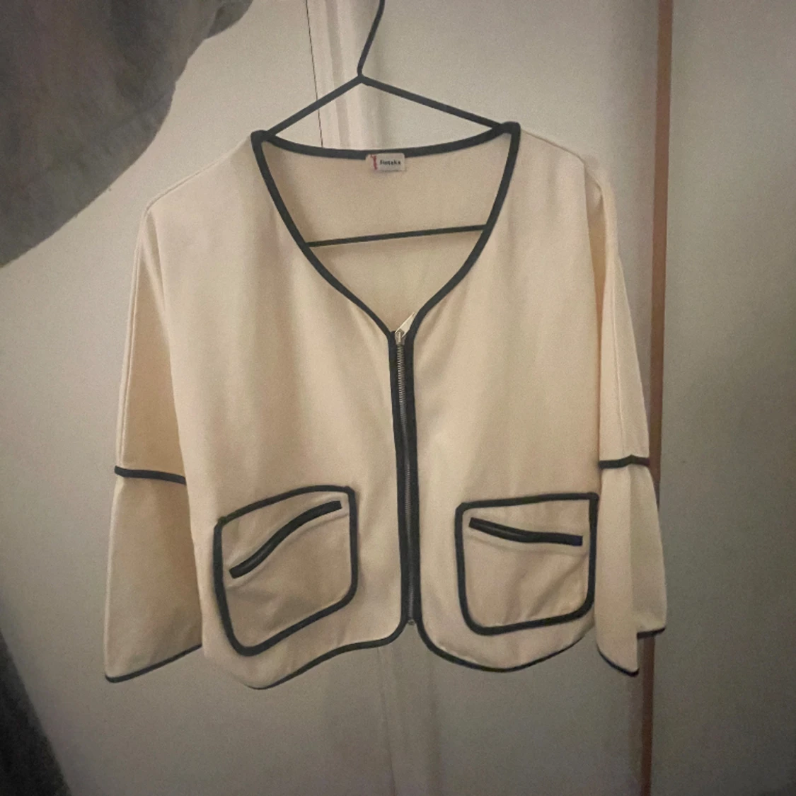 Trekvartsärmad kofta