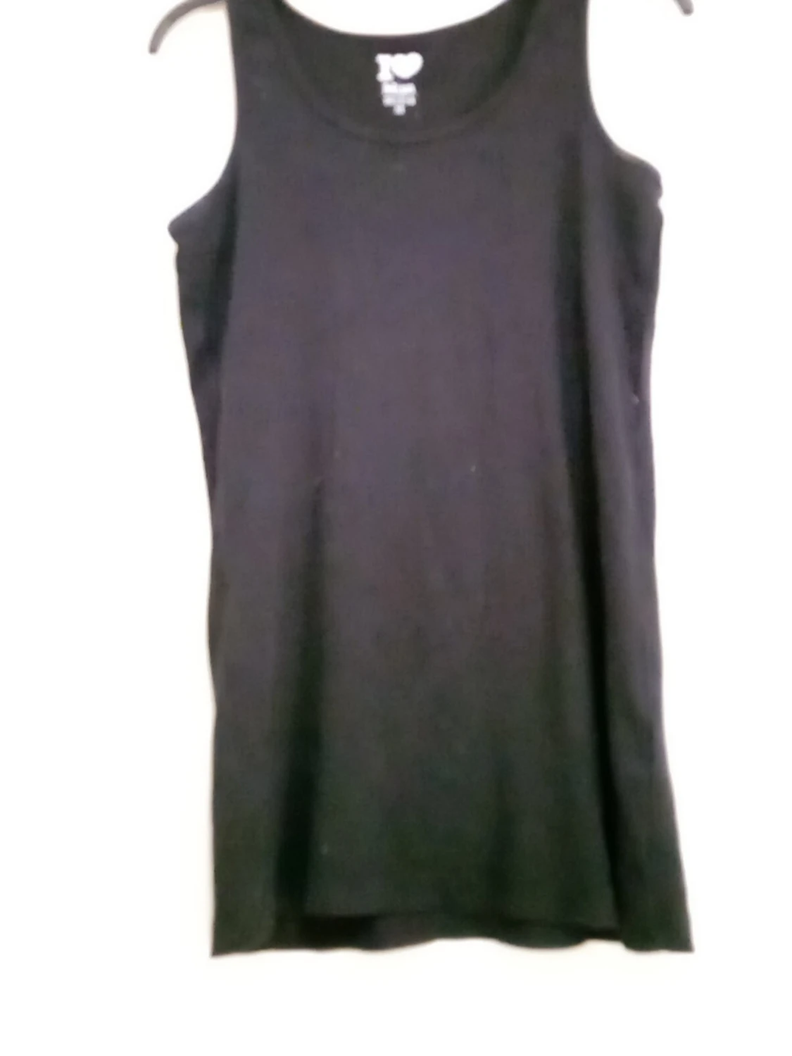 Svart ribbad linnetopp Miss Milla