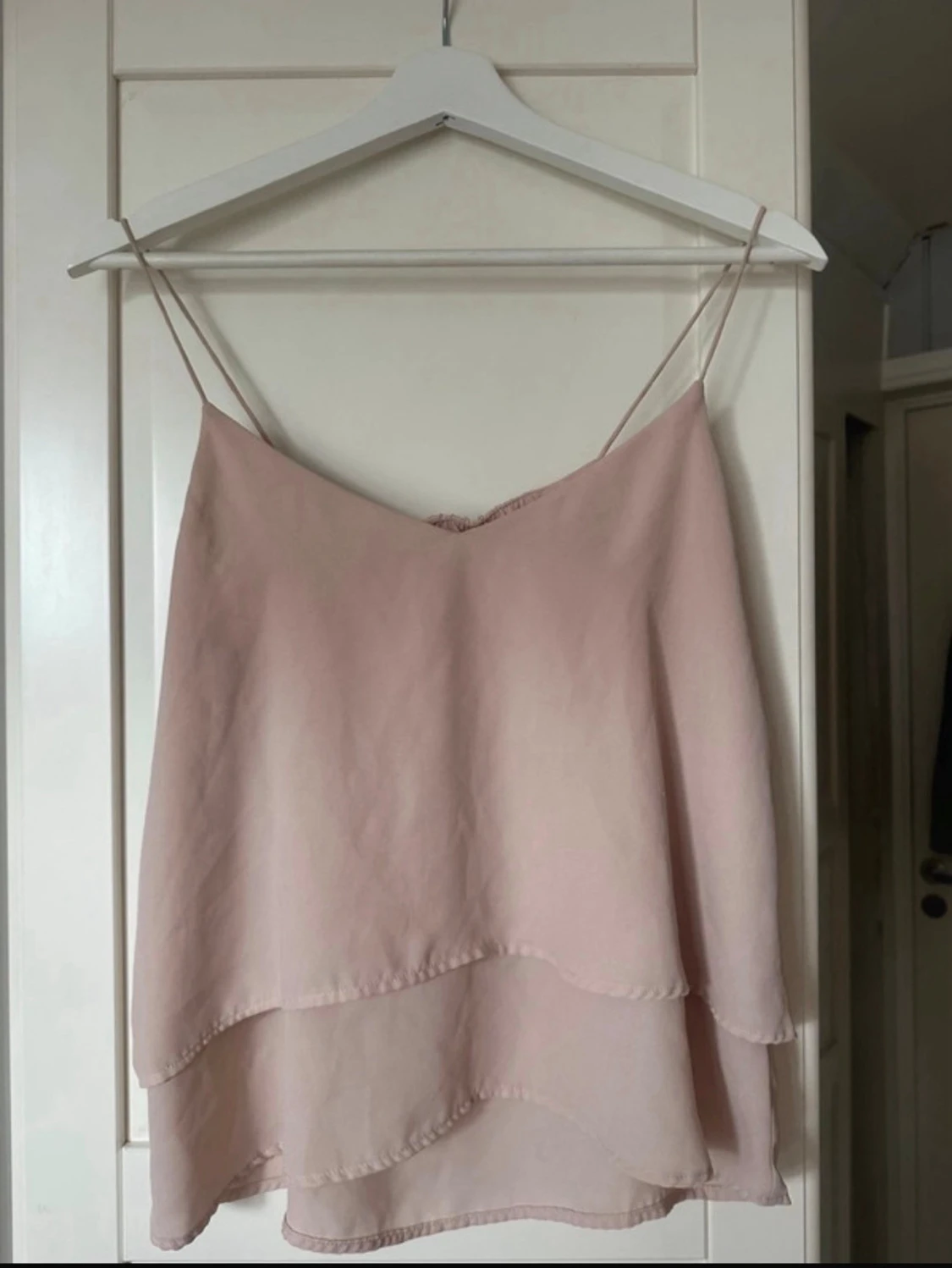 Ljusbeige linne med smala axelband - 4