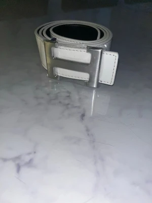 Herme’s bälte - Helt nytt