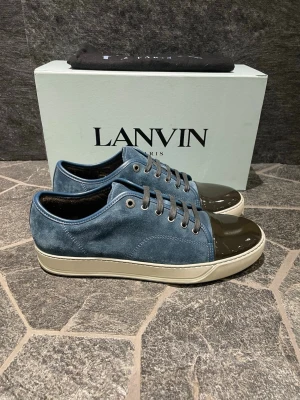 Lanvin skor  - Hej, säljer nu dessa svin snygga lanvin skor! Begränsat antal boxar och dustbag. Hör av dig vid frågor. 