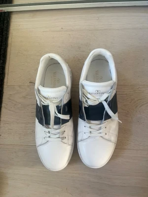 Valentino opens - Valentino opens marinblå storlek:45