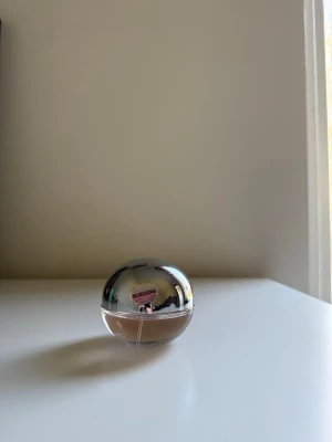 DKNY Fresh Blossom - Se bilder 
