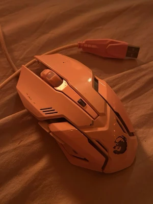 Rosa Dator Mus Med USB Sladd - funkar som den ska.