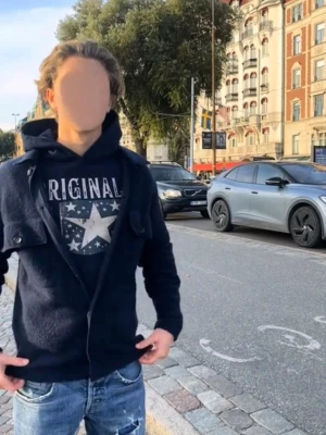 Original Navy Hoodie  - Säljer totalt 10st original navy hoodies. 8st Small 2st Medium 1st Large. 