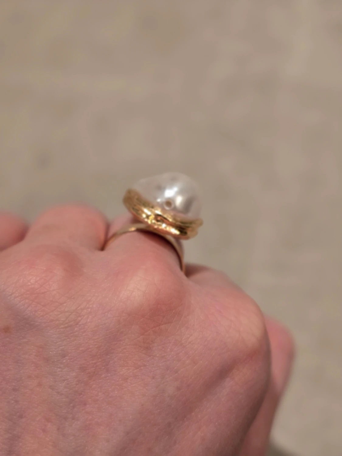 Statementring med stor pärldetalj - 3