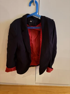 Kavaj - Fin kavaj som är i ett mycket bra skick 