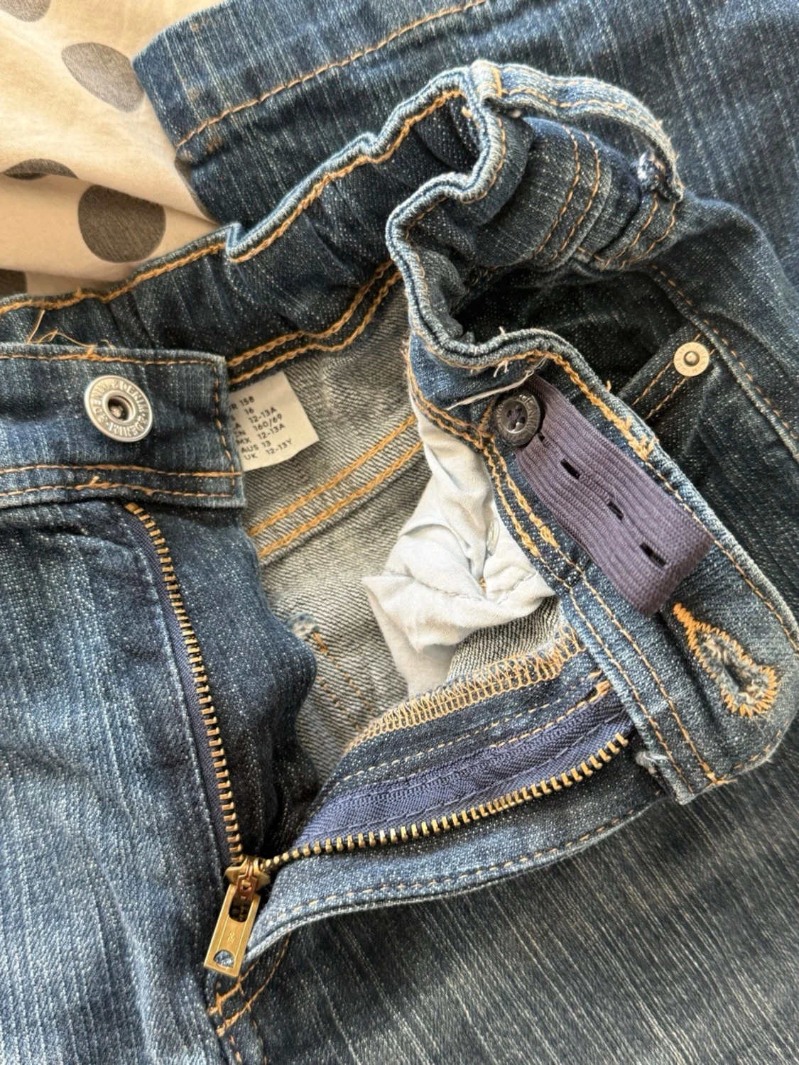 Utsvängda jeans - 2