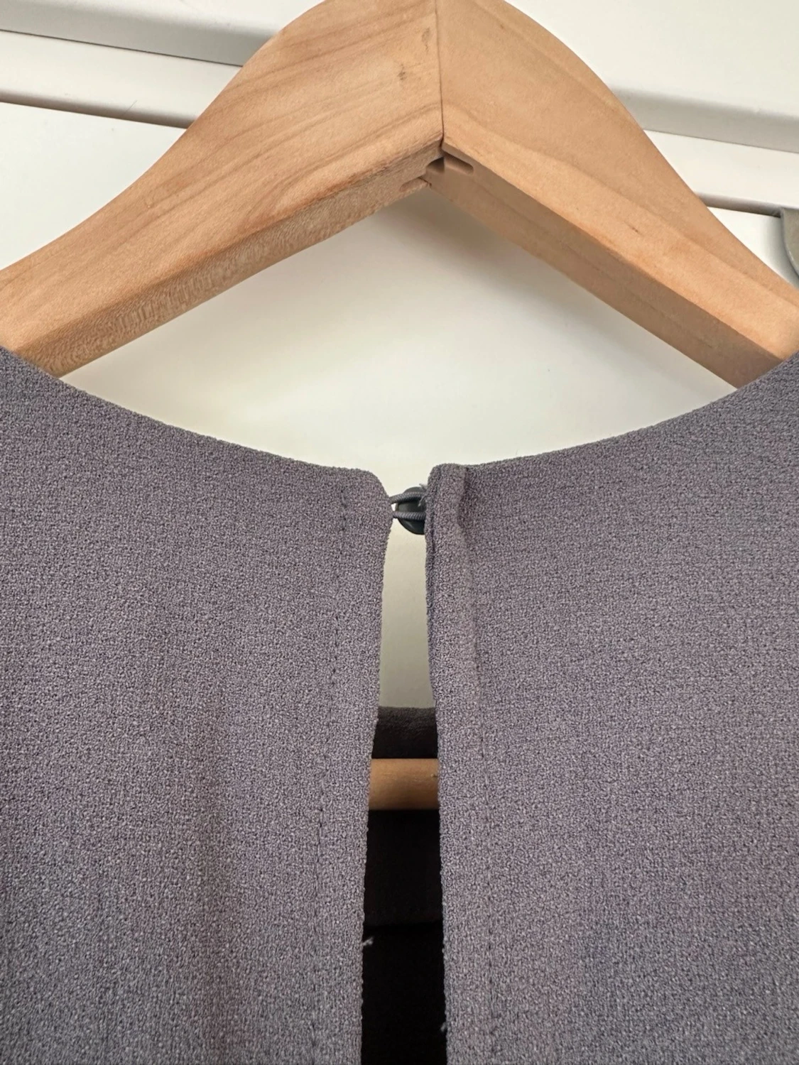 Grå H&M klänning, storlek 40 - 4